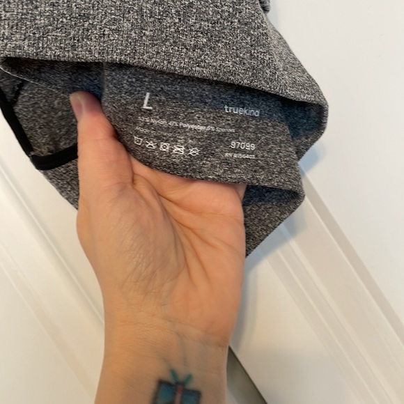 Sports Bra - Picture 3 of 3